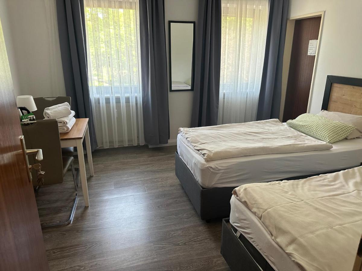 Hotel Rennekamp Oyten Kültér fotó
