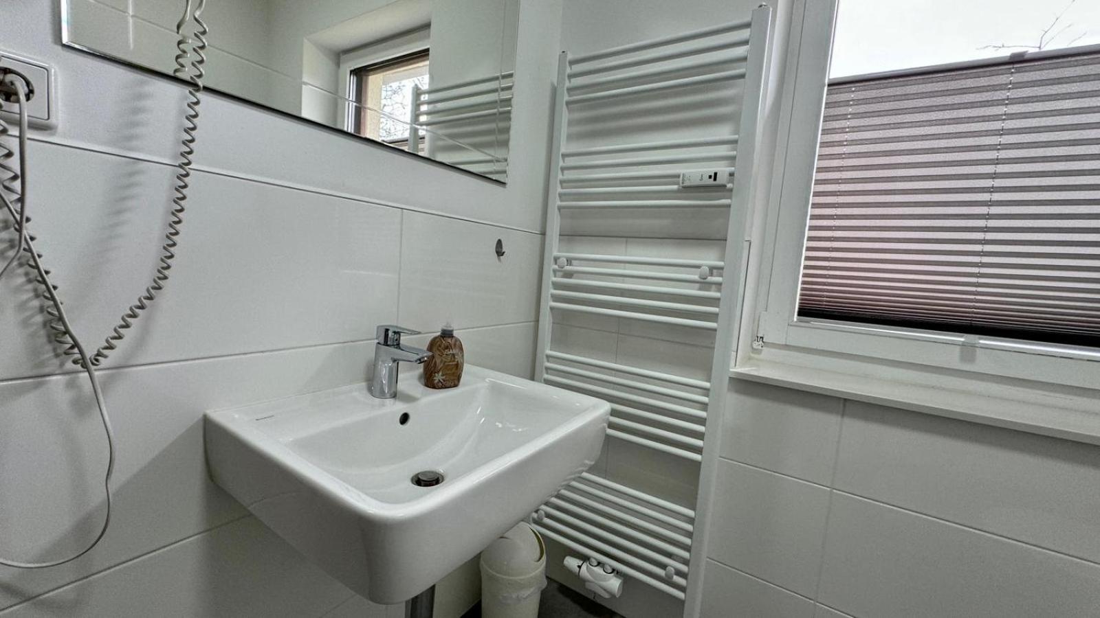 Hotel Rennekamp Oyten Kültér fotó