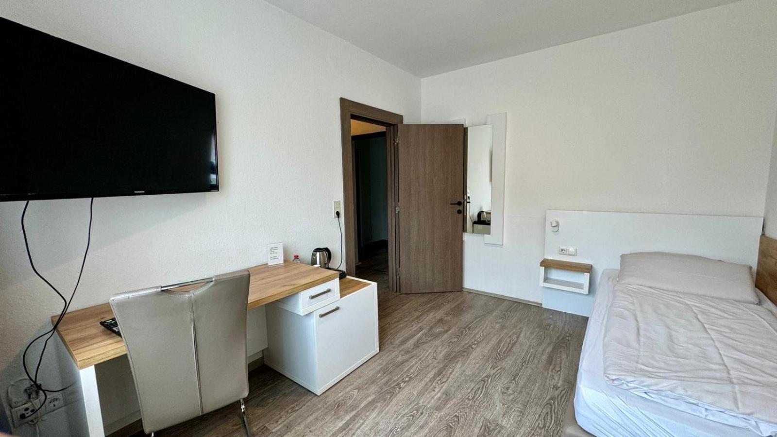 Hotel Rennekamp Oyten Kültér fotó