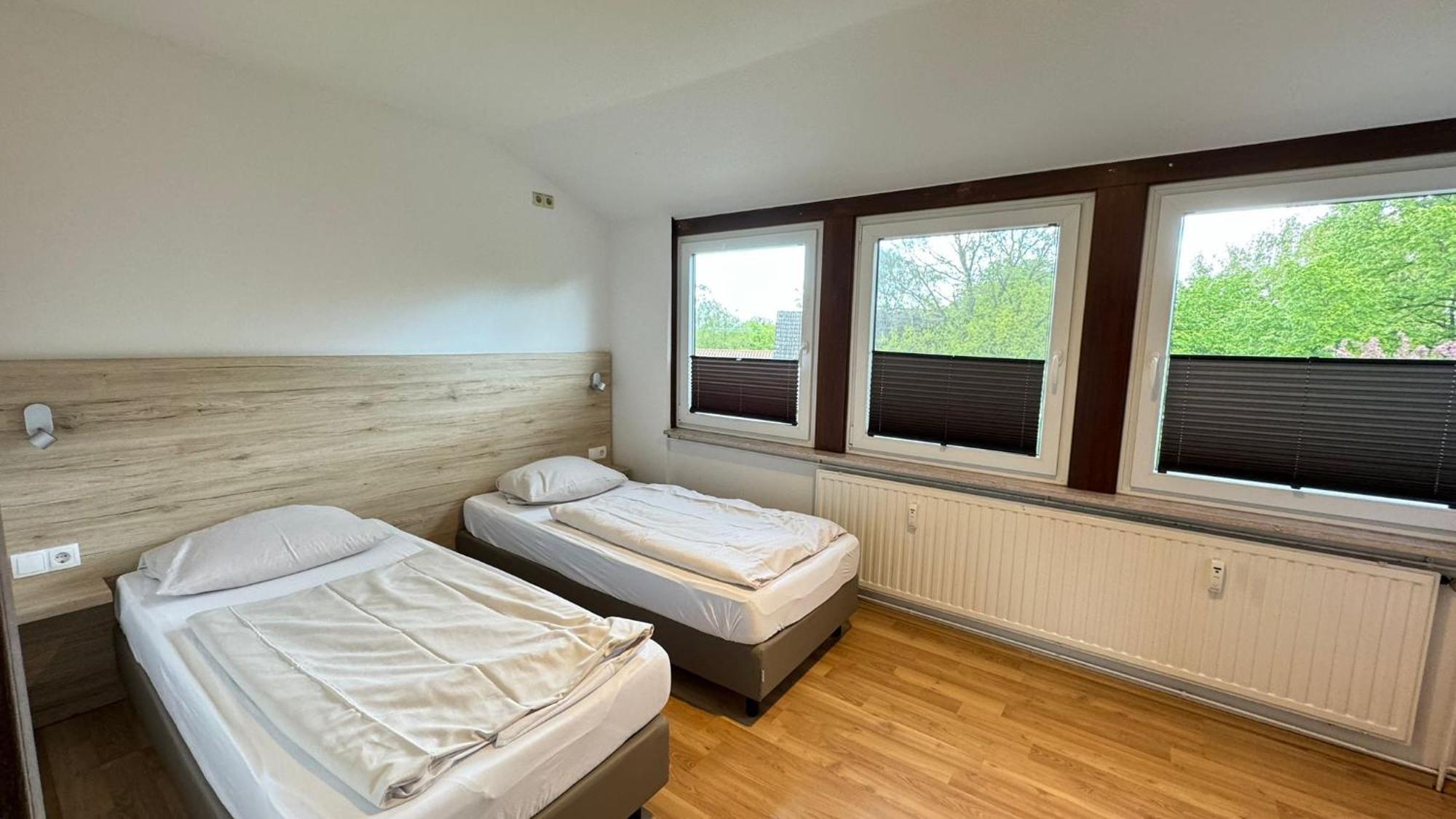 Hotel Rennekamp Oyten Kültér fotó