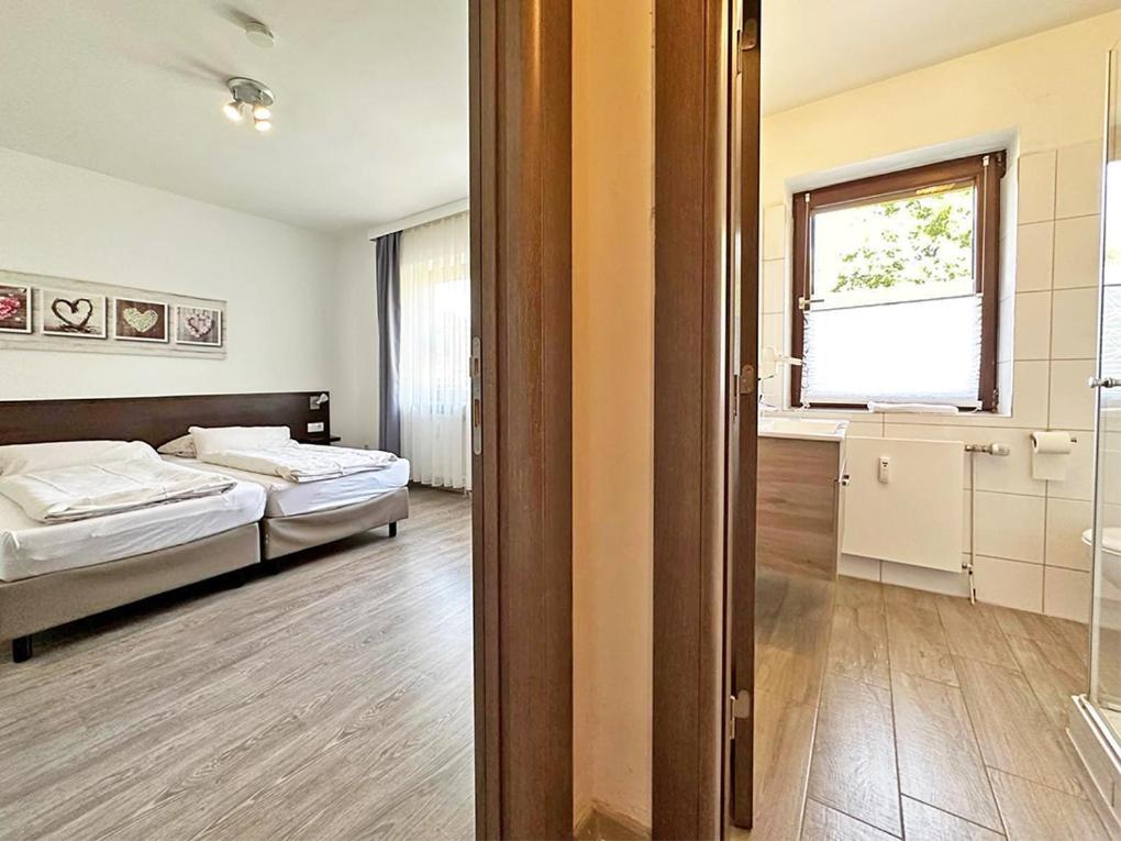Hotel Rennekamp Oyten Kültér fotó
